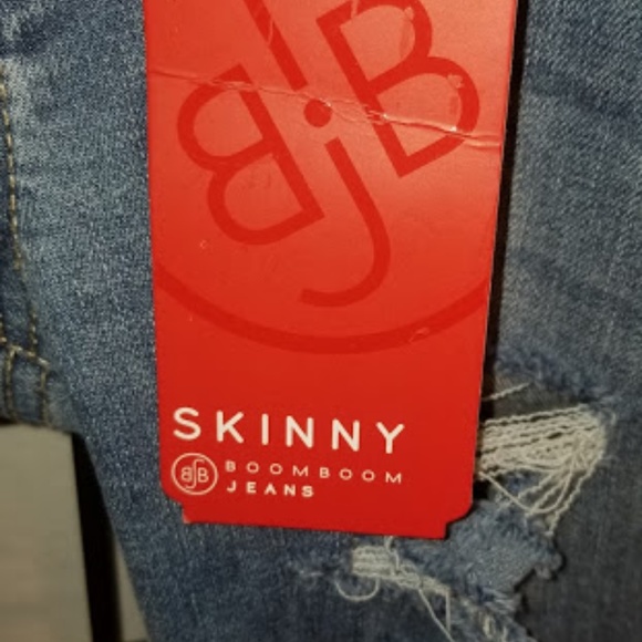 Boom Boom Jeans Destroyed New w/tags - Picture 3 of 7